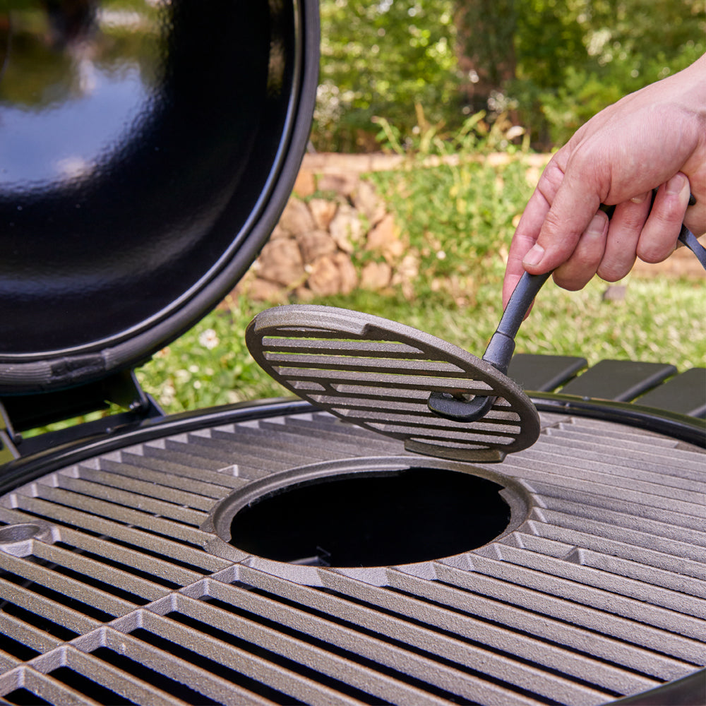 Char-Griller Akorn Kamado