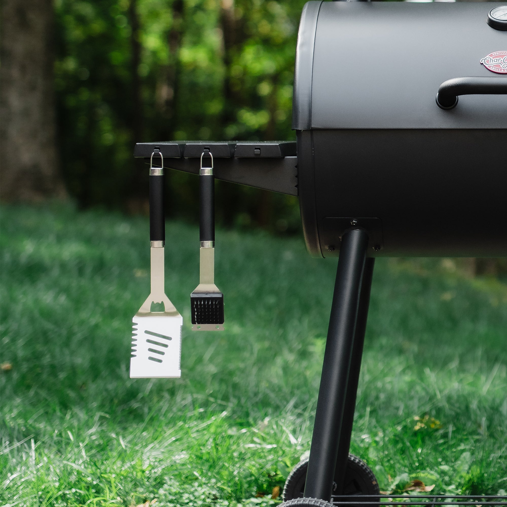 Char-Griller Smokin' Pro™ Barrel Grill and Offset Smoker